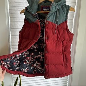 Gorgeous, hardly worn Patagonia down vest